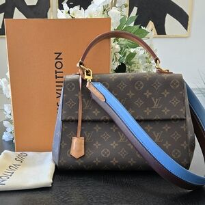 Louis Vuitton Monogram Cluny MM Top Handle Bag